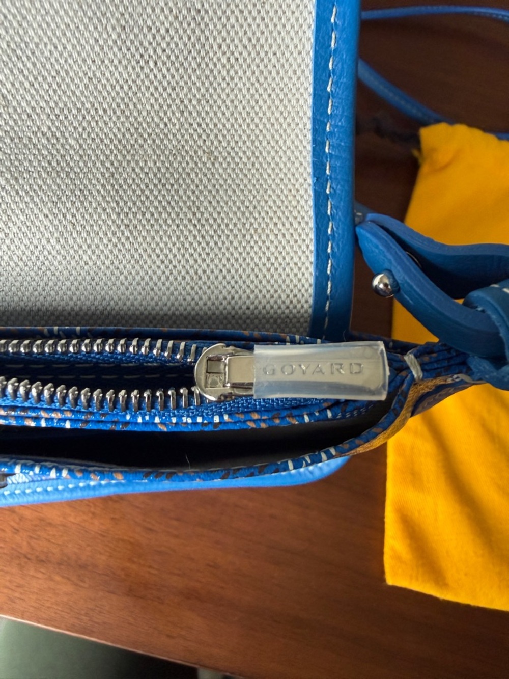 Goyard Plumet Pouch Wallet Crossbody with tags never worn!!!! - Picture 6 of 9